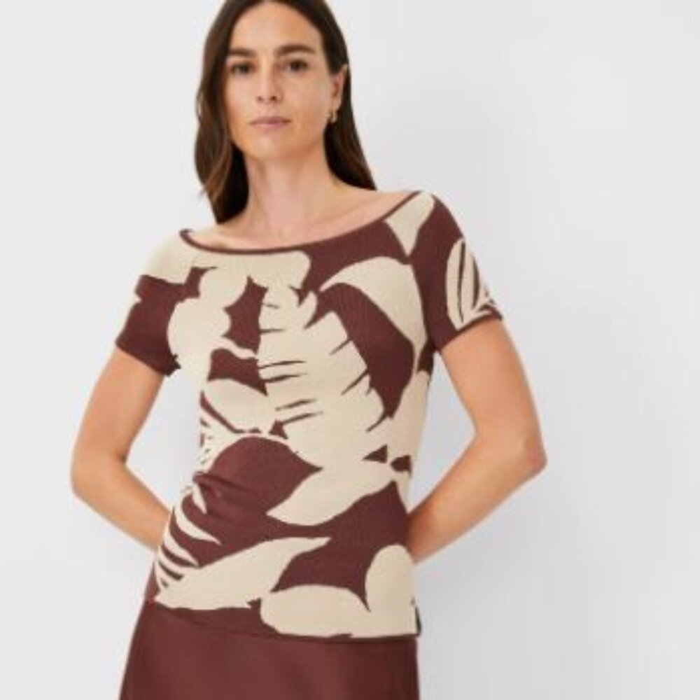 NWT Ann Taylor Floral Sweater Tee! Sz M! $79.50